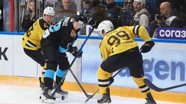 Фото: «Северсталь» уступила минскому «Динамо»