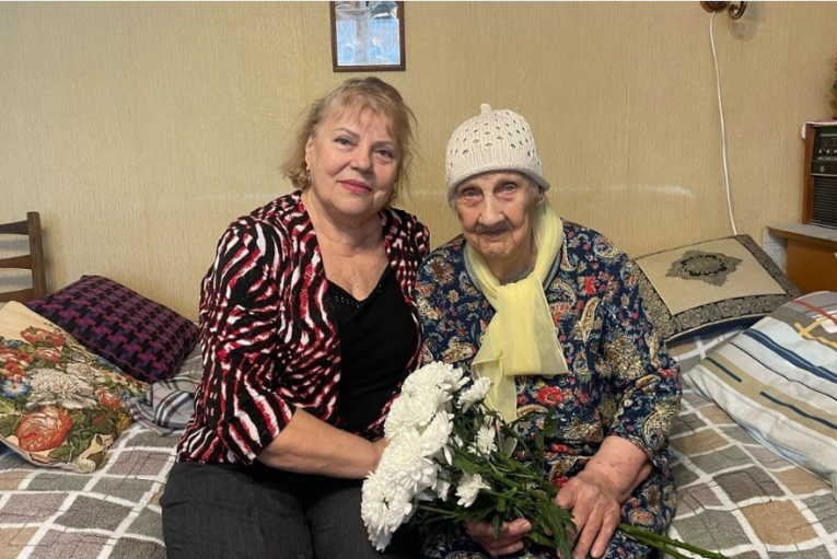 Фото: Ветеран ВОВ и почётный гражданин Череповца Ираида Цветкова отметила 105-летие
