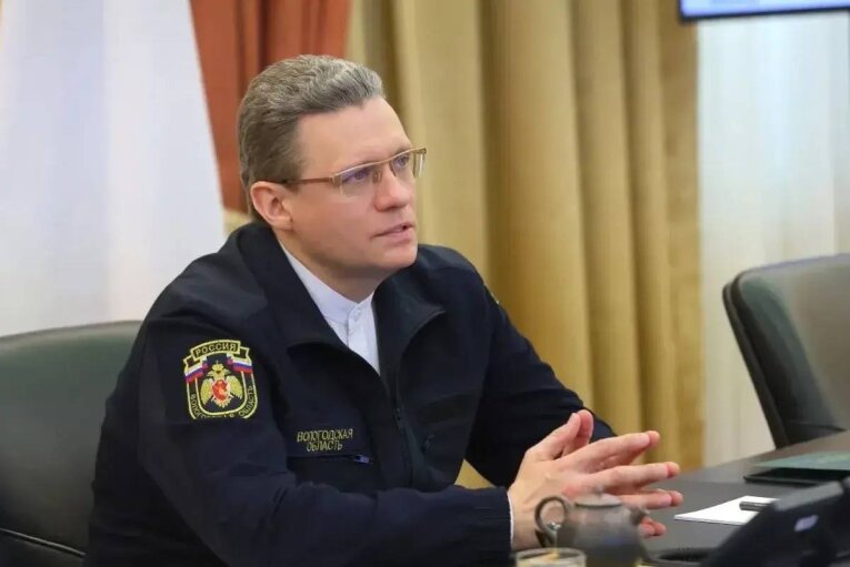 Фото: Снегопад и ветер оставили без света более 42 тысяч вологжан