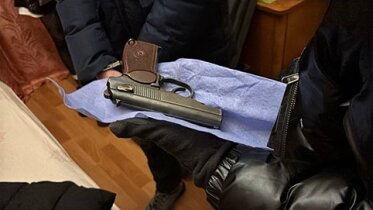 Фото: В Череповце управляющего интим салоном будут судить за незаконное хранение оружия