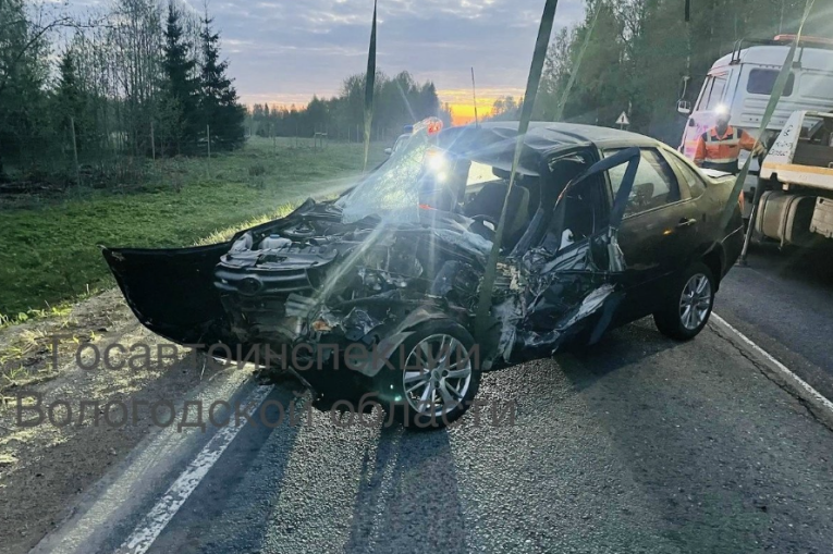 Фото: В Череповецком округе пьяный водитель устроил ДТП