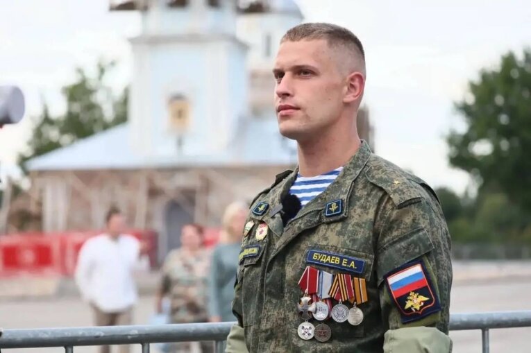 Фото: Три УАЗа на сумму свыше 1,5 млн рублей: Вологодская область отправила очередную партию помощи бойцам