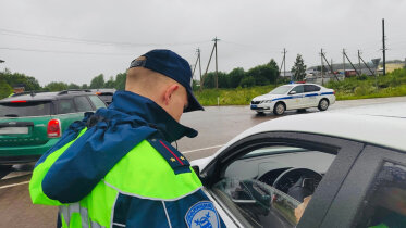 Фото: Итоги профилактических рейдов на дорогах Вологодской области: задержаны десятки нарушителей