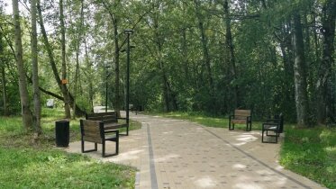 Фото: В Макаринской роще Череповца появится новый тротуар и входная группа 