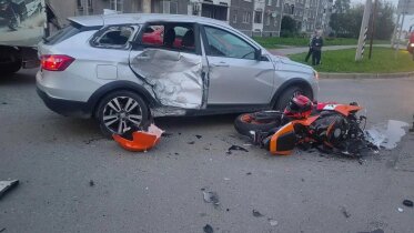 Фото:  В Череповце скончался мотоциклист, пострадавший в ДТП на Маяковского