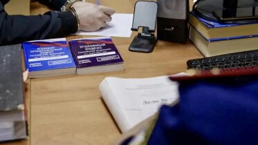 Фото: В Череповце мужчине предъявили обвинение в истязании пасынка