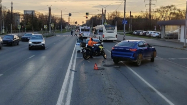 Фото: В Череповце женщина-водитель Haval грубо нарушила ПДД и сбила мотоциклиста